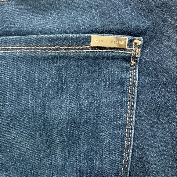 White House Black Market Women’s Skinny Crop Blue Jeans size 4 - Picture 8 of 9